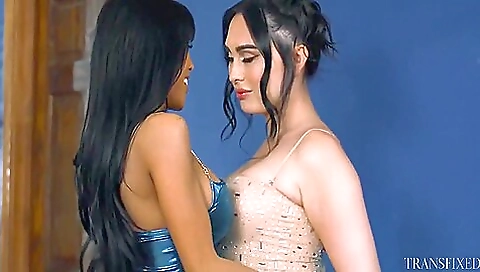 Asian hottie gets deep throated and her pussy pounded