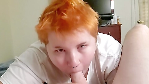 Redheaded girl with big booty is going to eat a big dick