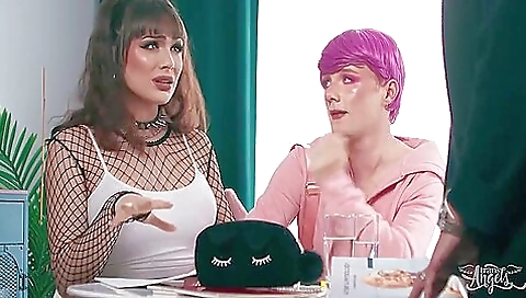 A brunette gets fucked in an alley against the wall